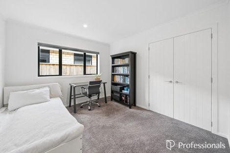 Photo of property in 17 Ford Road, Manor Park, Lower Hutt, 5019