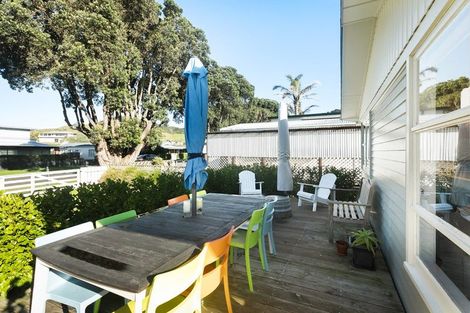 Photo of property in 34 Ocean View Road, Waihi Beach, 3611