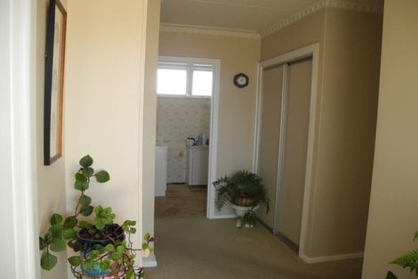 Photo of property in 9 Oxford Street, Waimate, 7924