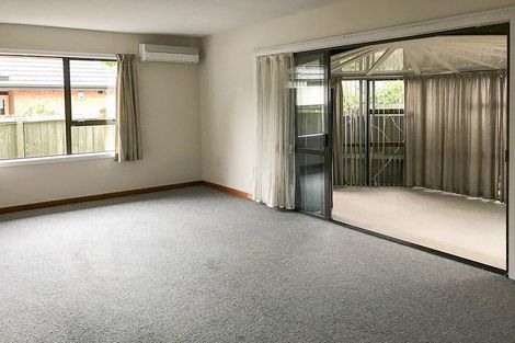 Photo of property in 1/125 Maidstone Road, Ilam, Christchurch, 8041