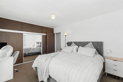 Photo of property in 13 Davidson Crescent, Hornby, Christchurch, 8042