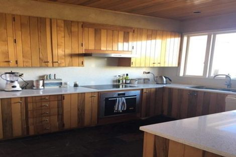 Photo of property in 107 Aberdeen Road, Castor Bay, Auckland, 0620