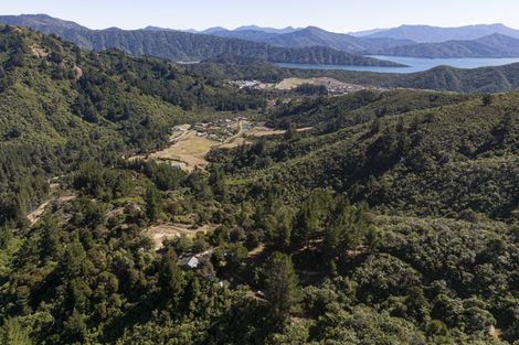 Photo of property in 165 Boons Valley Road, Waikawa, Picton, 7220