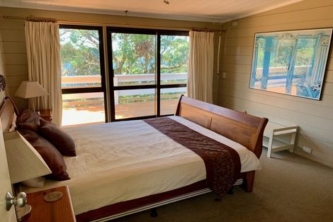 Photo of property in 34 Harbour View Road, Leigh, 0985