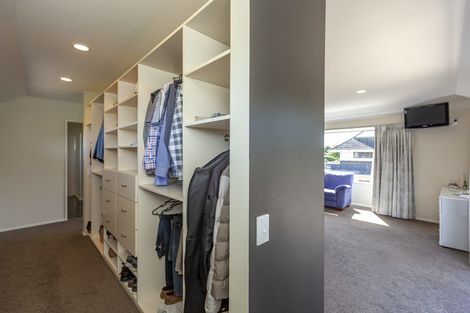 Photo of property in 17 Windsor Avenue, Waikanae, 5036