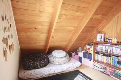 Photo of property in 105 Hampton Road, Whangamata, 3620