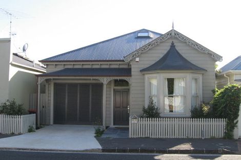 Photo of property in 45 Hackett Street, Saint Marys Bay, Auckland, 1011