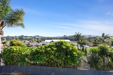 Photo of property in 26 Lamia Place, The Gardens, Auckland, 2105