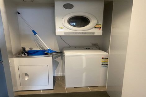 Photo of property in Monument Apartments, 3d/245 Wakefield Street, Te Aro, Wellington, 6011