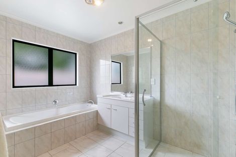 Photo of property in 15 Lockhart Place, Rototuna, Hamilton, 3210