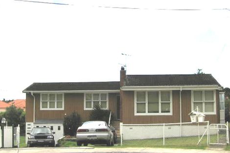 Photo of property in 7 Kaweka Street, New Lynn, Auckland, 0600