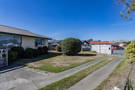 Photo of property in 20 Pateke Place, Bromley, Christchurch, 8062