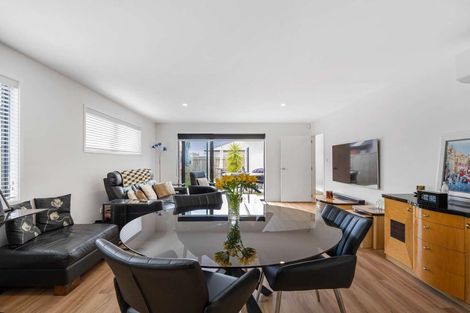 Photo of property in 73 Pasture Way, Papamoa, 3118