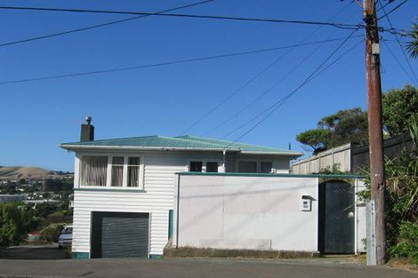 Photo of property in 33 Monowai Road, Johnsonville, Wellington, 6037