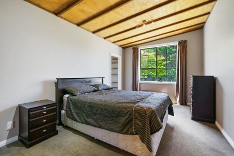 Photo of property in 281 Takapu Road, Takapu Valley, Wellington, 5028