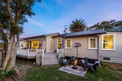 Photo of property in 134 Hibiscus Coast Highway, Red Beach, 0932