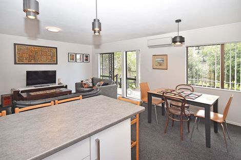 Photo of property in 8/37a Glengarry Road, Glen Eden, Auckland, 0602