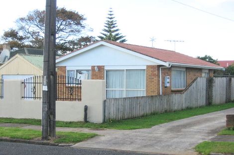 Photo of property in 4 Wintere Road, Papatoetoe, Auckland, 2025