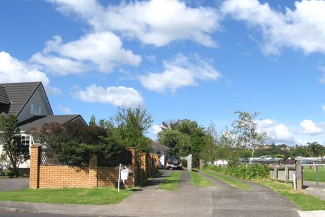 Photo of property in 2/52 Eban Avenue, Hillcrest, Auckland, 0627