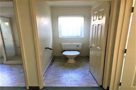 Photo of property in 39a Titirangi Road, New Lynn, Auckland, 0600