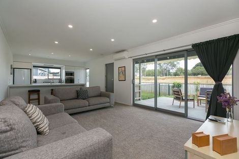 Photo of property in 70c Sunnyvale Street, Bell Block, New Plymouth, 4312