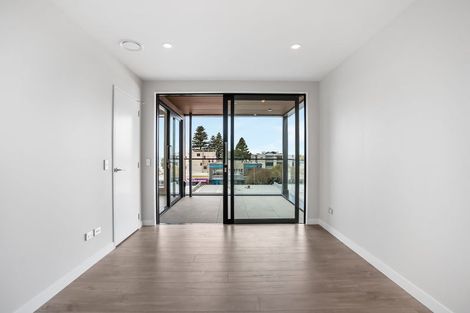 Photo of property in The Victor, 311/4 Bute Road, Browns Bay, Auckland, 0630