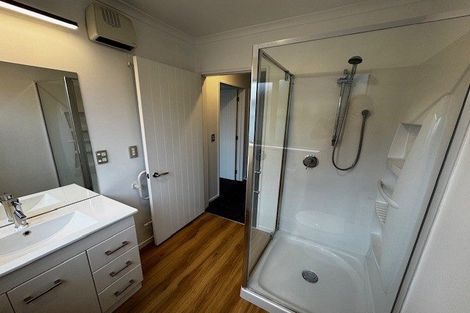 Photo of property in 3 Reeves Road, Rangiora, 7400