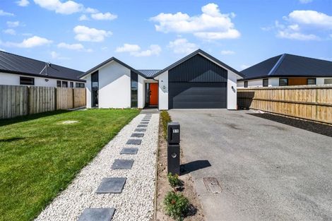 Photo of property in 11 El Patron Lane, Halswell, Christchurch, 8025