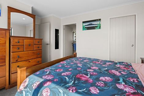 Photo of property in 30 Mountain View Drive, Manakau, Otaki, 5583