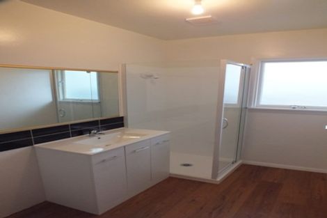 Photo of property in 2/65 Lincoln Road, Hillmorton, Christchurch, 8024