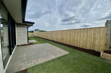 Photo of property in 3 Marcoola Drive, Rolleston, 7614