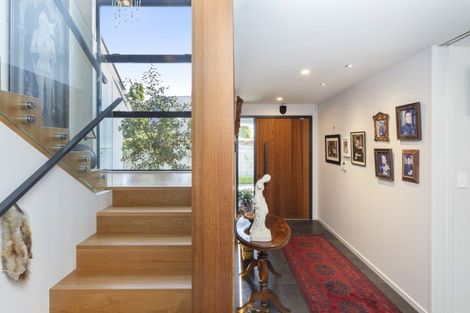 Photo of property in 30b Jacksons Road, Merivale, Christchurch, 8014