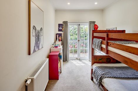 Photo of property in 11 Albemarle Road, Northland, Wellington, 6012