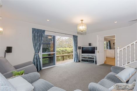 Photo of property in 2/26 Elliott Avenue, Bayview, Auckland, 0629