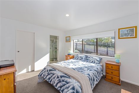 Photo of property in 8 Castaway Place, Gulf Harbour, Whangaparaoa, 0930