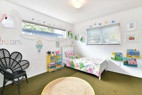 Photo of property in 77 Garfield Road, Helensville, 0800