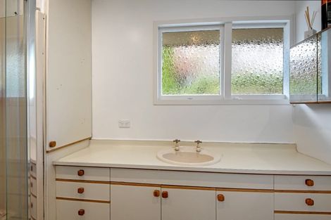 Photo of property in 91 Memorial Avenue, Ilam, Christchurch, 8053