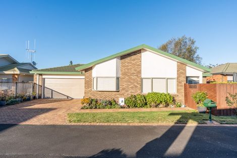 Photo of property in 6 Longford Court, Forest Lake, Hamilton, 3200