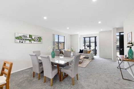 Photo of property in 18b Hollowout Street, Takanini, 2112