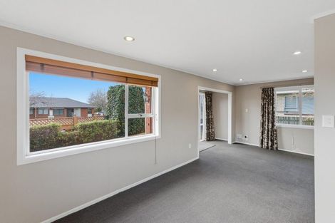 Photo of property in 21 Truby King Street, Merrilands, New Plymouth, 4312