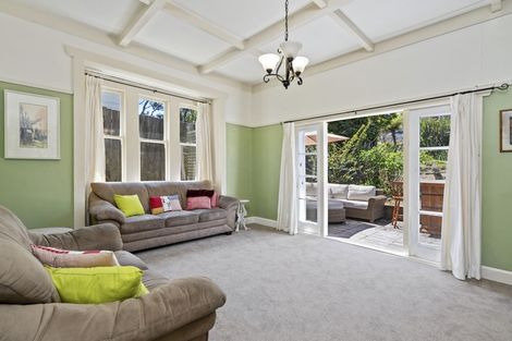 Photo of property in 7 Brind Road, Russell, 0202