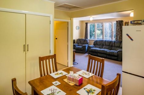 Photo of property in 66 Tilley Road, Paekakariki, 5034