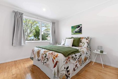 Photo of property in 79 Universal Drive, Henderson, Auckland, 0610
