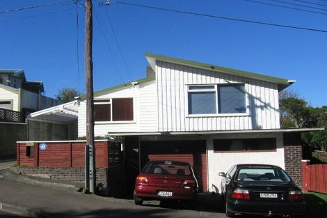 Photo of property in 37 Monowai Road, Johnsonville, Wellington, 6037