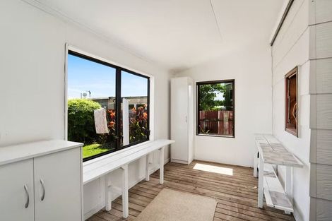 Photo of property in 6 Keepa Street, Levin, 5510