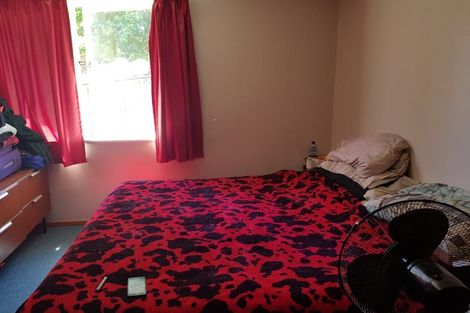 Photo of property in 12 Hinau Crescent, Wairakei, Taupo, 3332