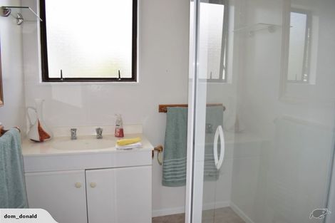 Photo of property in 15a Te Manuao Road, Otaki, 5512