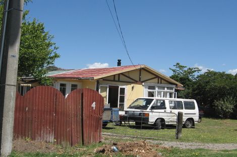Photo of property in 4 Lyndhurst Avenue, Maketu, Te Puke, 3189