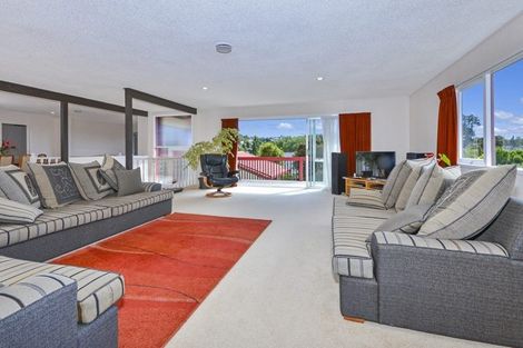 Photo of property in 125 Stapleford Crescent, Browns Bay, Auckland, 0630