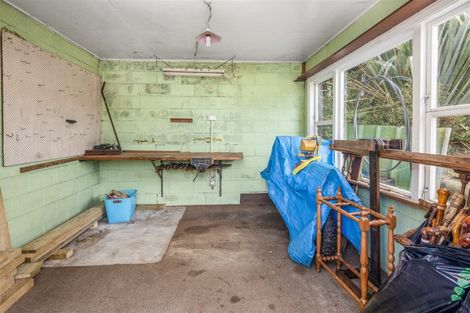 Photo of property in 21 Tarawera Road, Johnsonville, Wellington, 6037